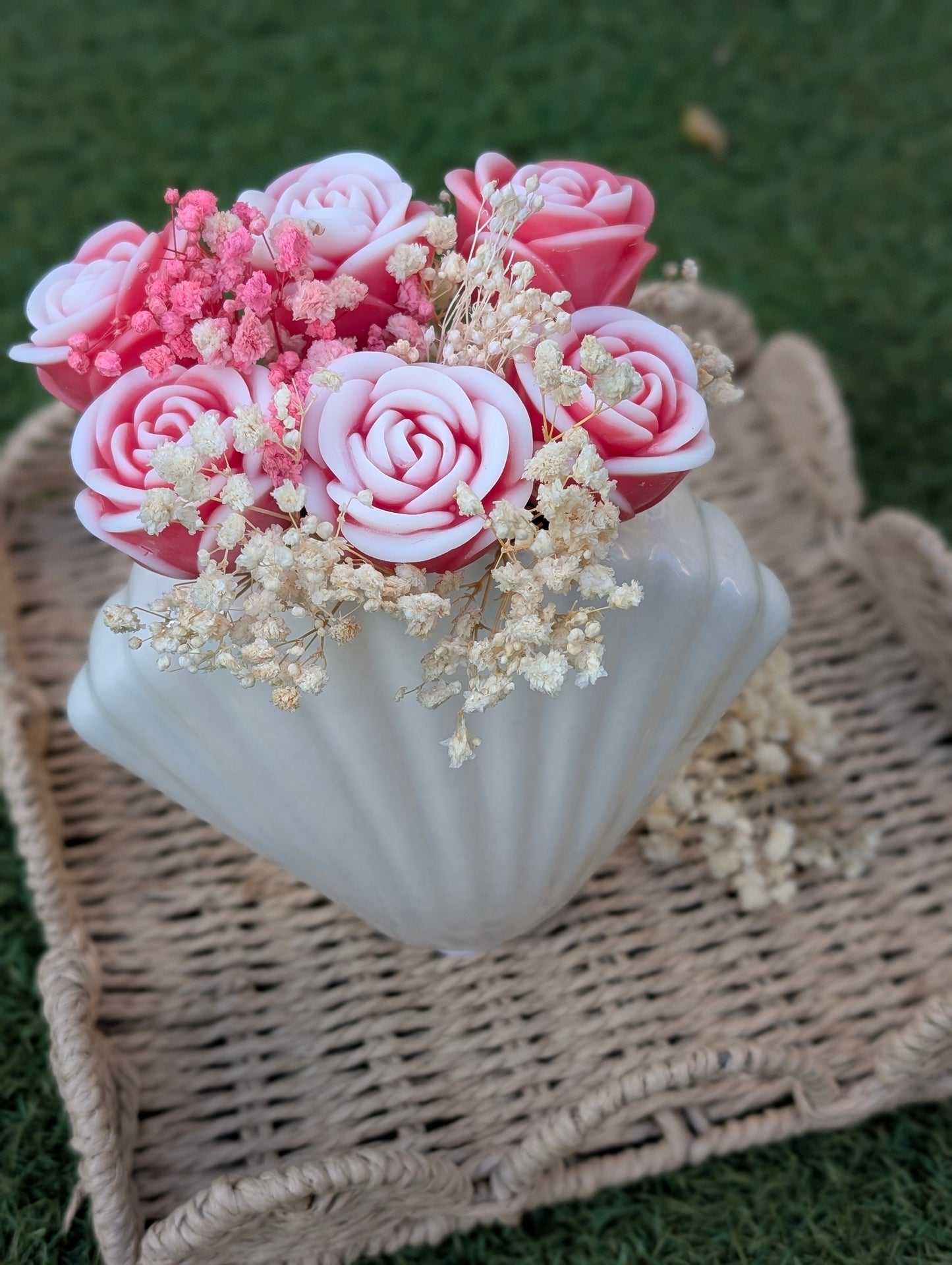 Vase coquillage et bouquet éternel