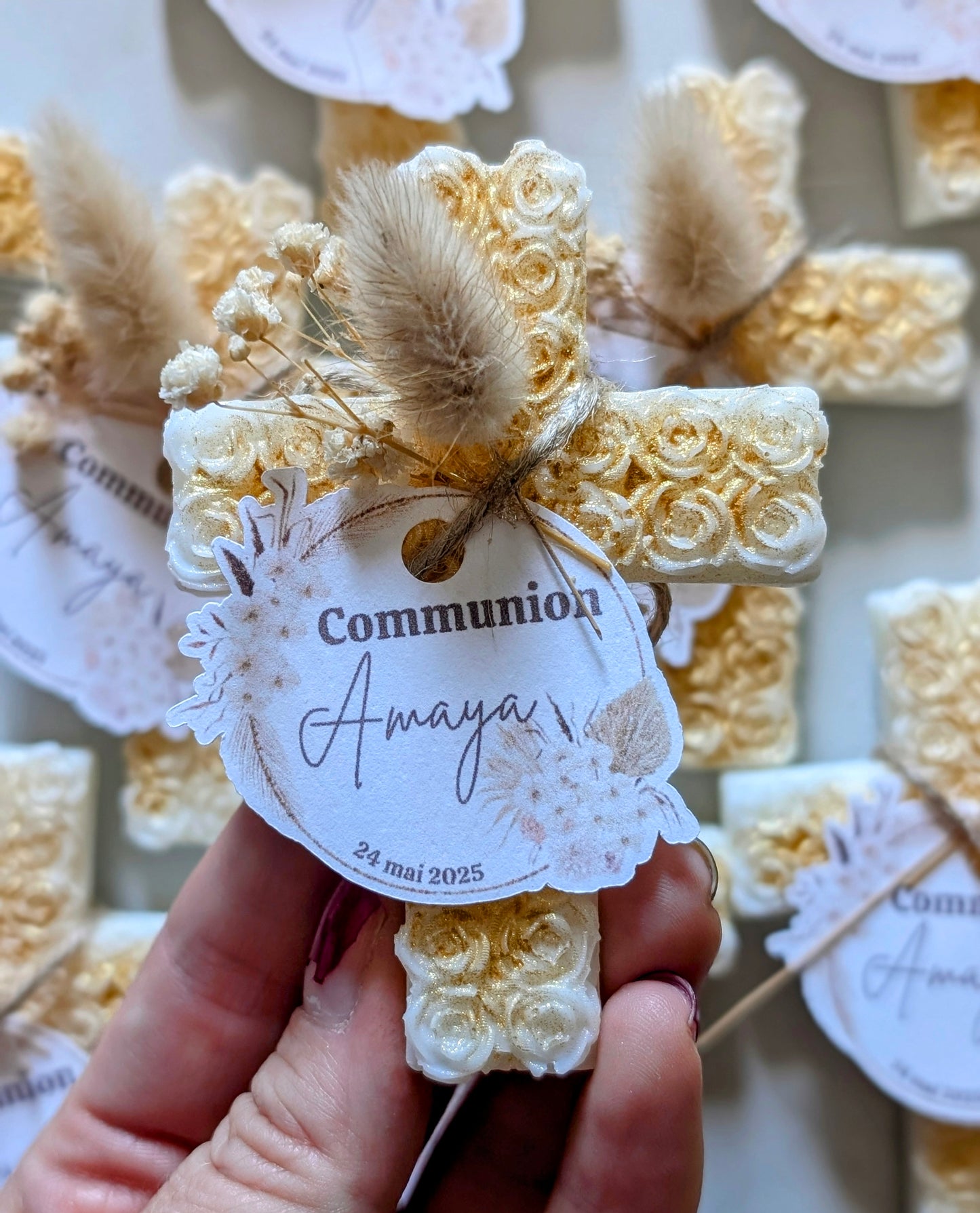 Mini Croix parfumée - cadeaux invités