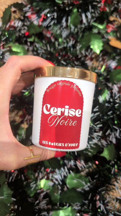 ⭐  Bougie parfumée Cerise Noire 160g – Cire de soja – Édition limitée